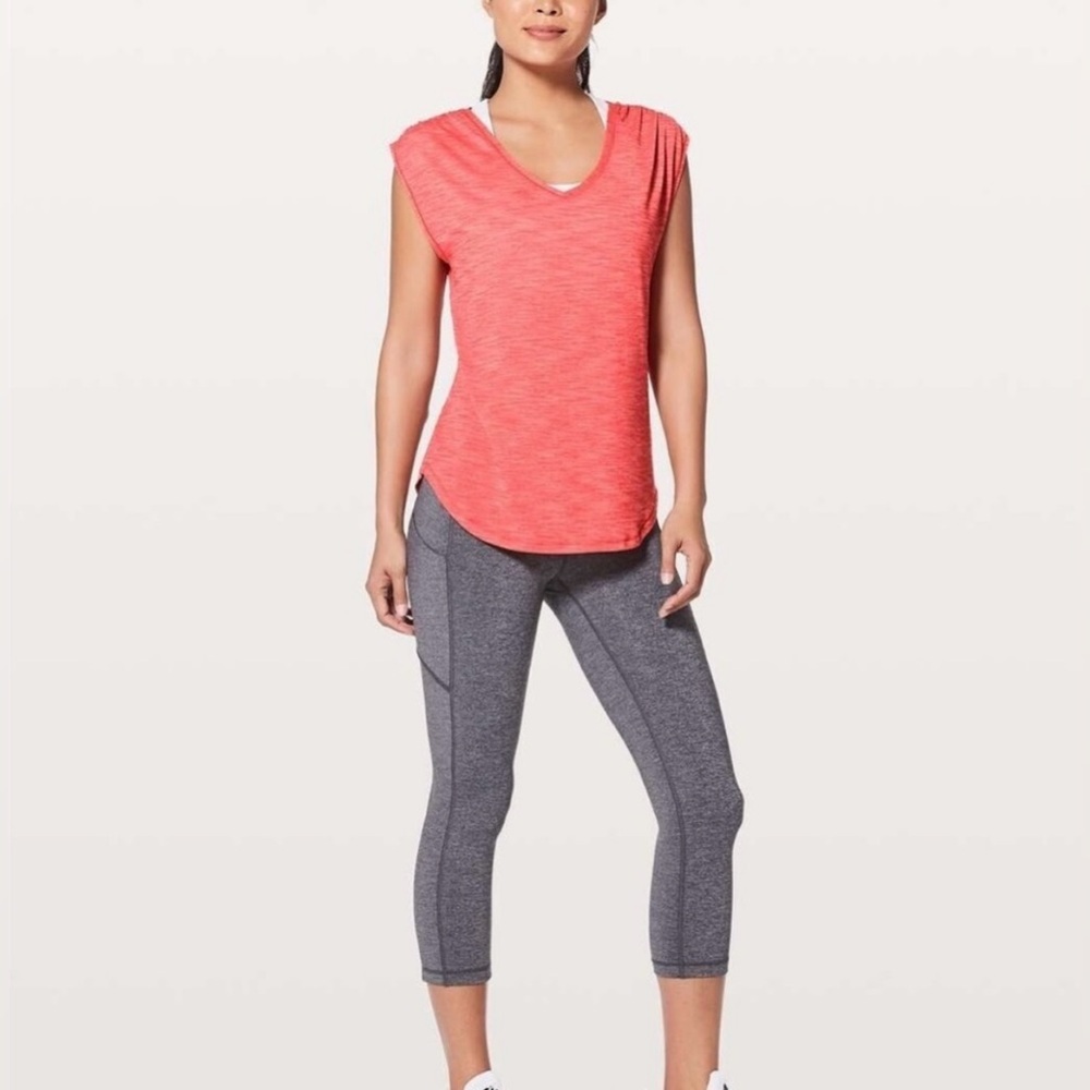 Lululemon Athletica Sweat Times Short Sleeve Tee, Heathered Coral, Size 12